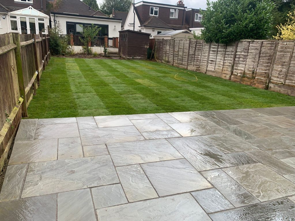 PHOTO-2022-09-09-07-25-07 (6) landscaping hertfordshire